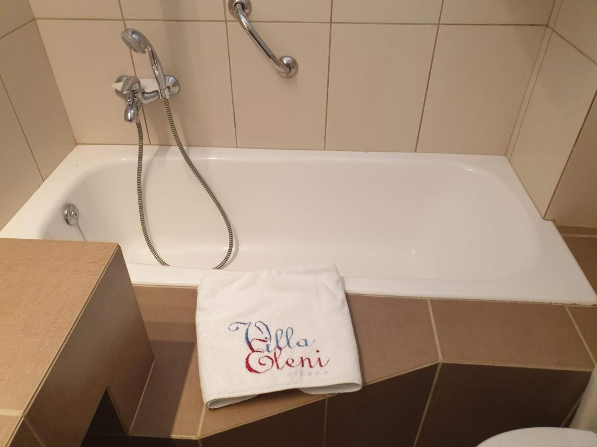 Villa Eleni Vathy  Exteriör bild
